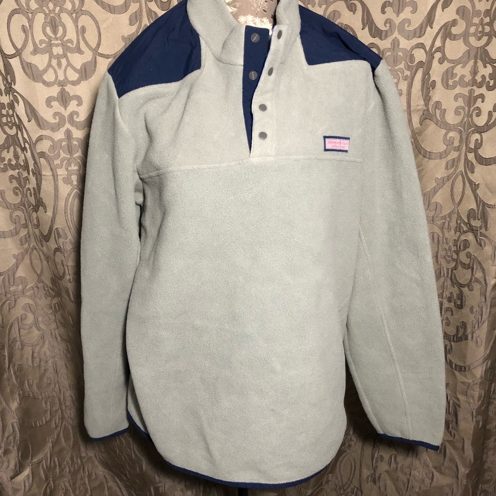 Men’s gray and blue Vineyard Vines fleece XXL